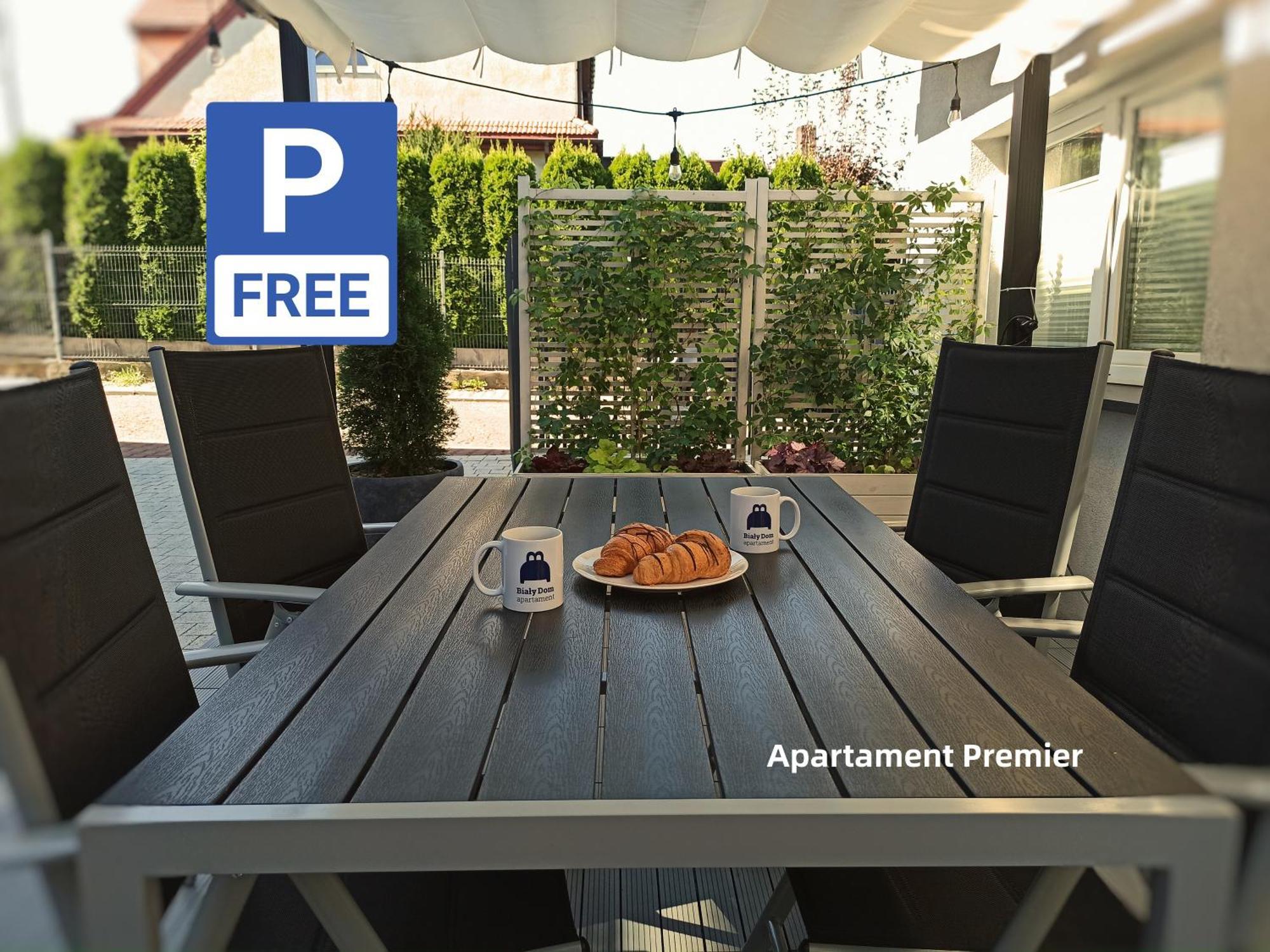 Bialy Dom - 2 Bedrooms Κατοβίτσε Εξωτερικό φωτογραφία