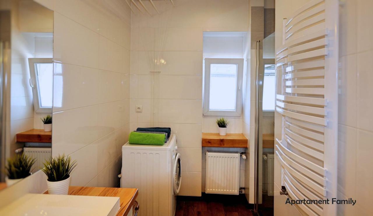 Bialy Dom - 2 Bedrooms Κατοβίτσε Εξωτερικό φωτογραφία