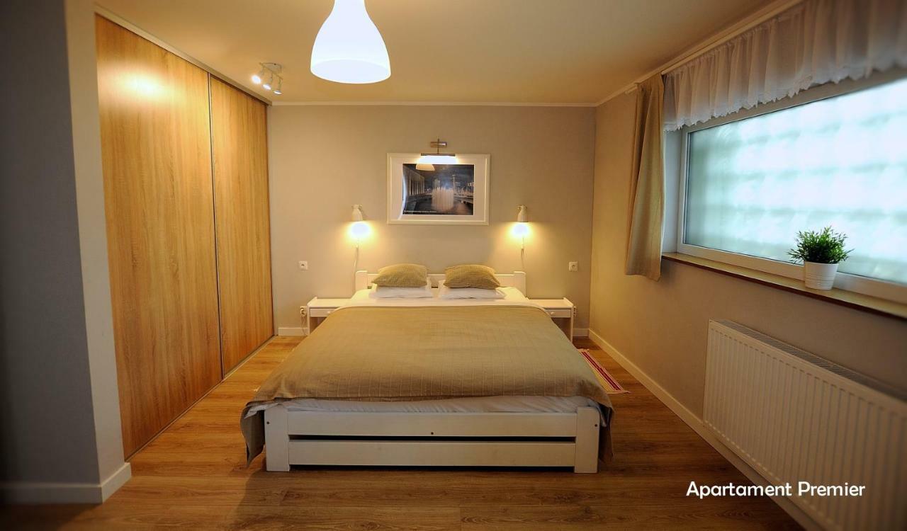 Bialy Dom - 2 Bedrooms Κατοβίτσε Εξωτερικό φωτογραφία