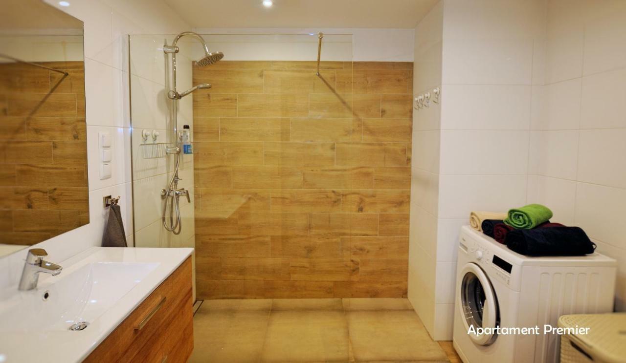 Bialy Dom - 2 Bedrooms Κατοβίτσε Εξωτερικό φωτογραφία